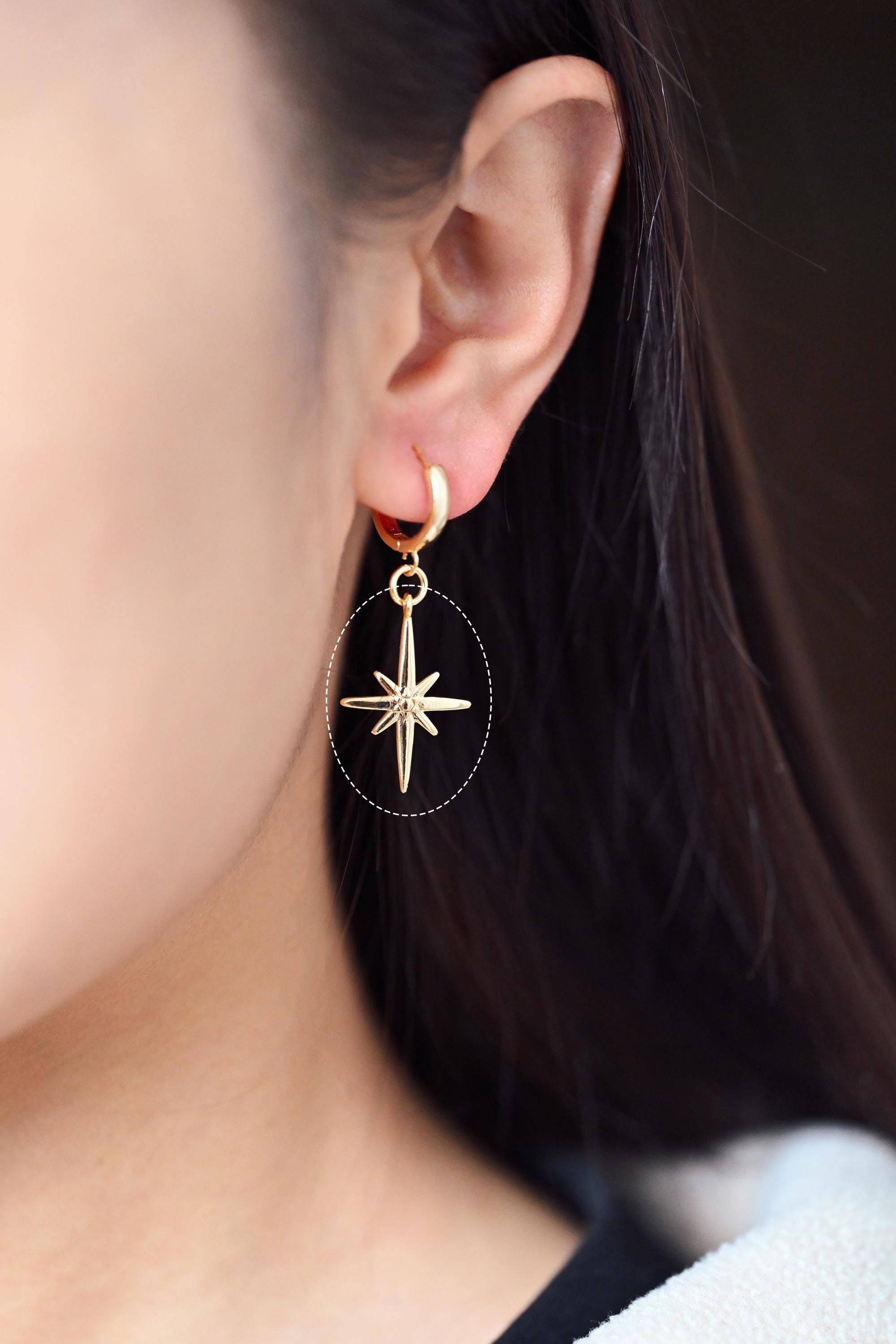 10pcs North Star Charms 23x15mm, Star Pendants, 18K Gold plated Brass (GB-2574)